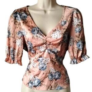 NWOT Wayf V-Neck Puff Sleeve Peplum Blouse S Floral Satin